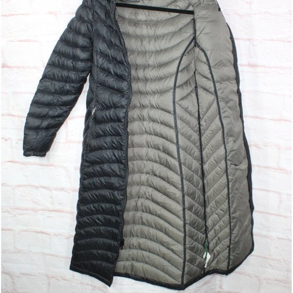 LL Bean Black Nylon Zip Hooded Ultralight Long Down Hooded Coat Size XS - Picture 10 of 12